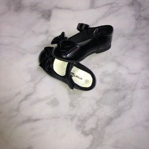 Toddler black dress shoe